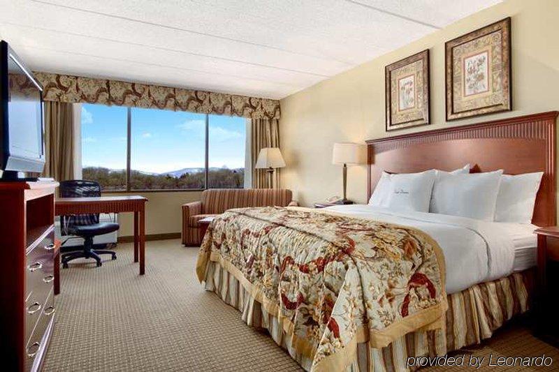 Doubletree By Hilton Charlottesville Quarto foto