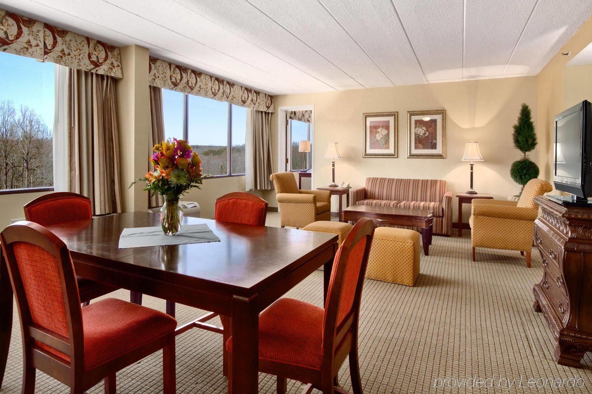 Doubletree By Hilton Charlottesville Quarto foto