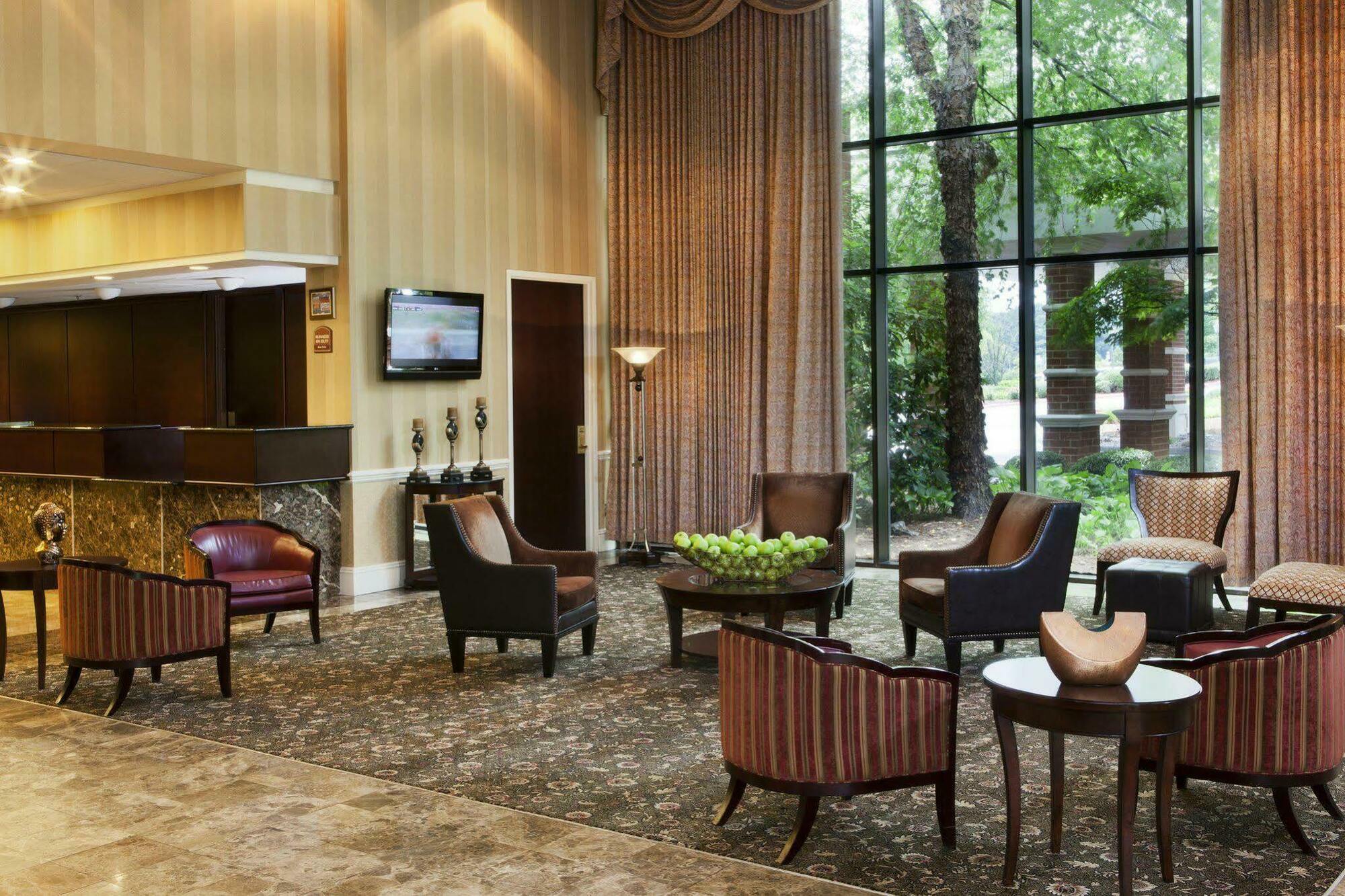 Doubletree By Hilton Charlottesville Exterior foto